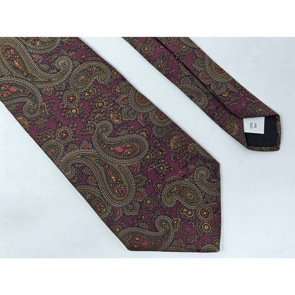 AMERICAN COUTURE ALLYN ST. GEORGE SILK TIE RED BROWN PAISLEY 3.75" X 58"